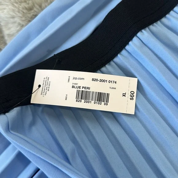 Worthington Midi Pleated Skirt - Picture 2 of 4